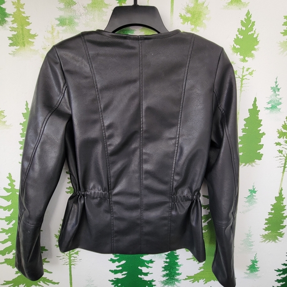 H&M Faux Leather Jacket. - Picture 2 of 8